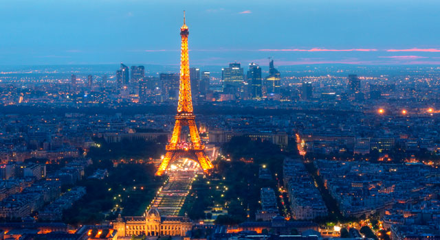 The Eiffel Tower is the most popular landmark of Paris.